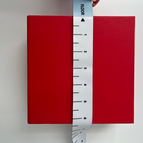 Giorgio Armani empty box - Picture 3 of 5